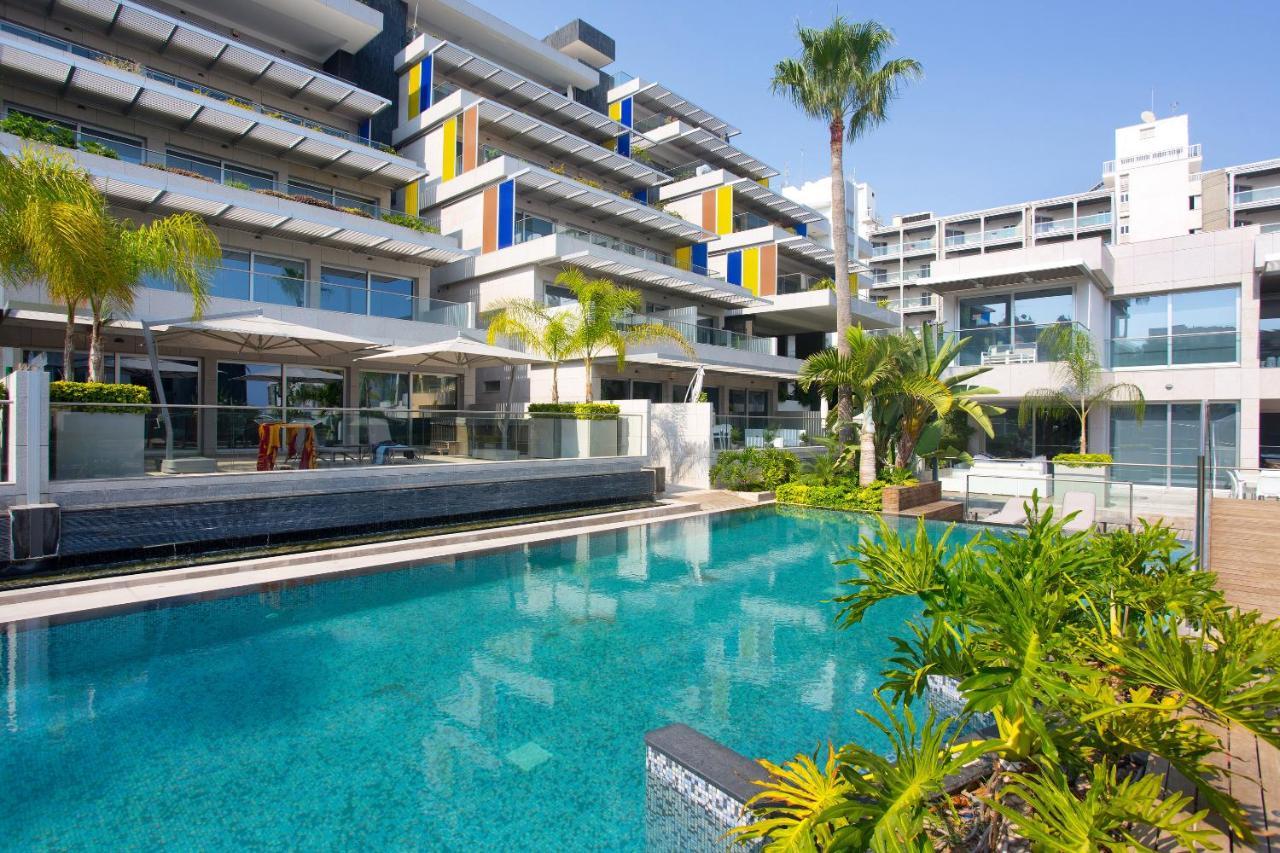 Opera Exclusive Apts By Trulycyprus Limassol Bagian luar foto