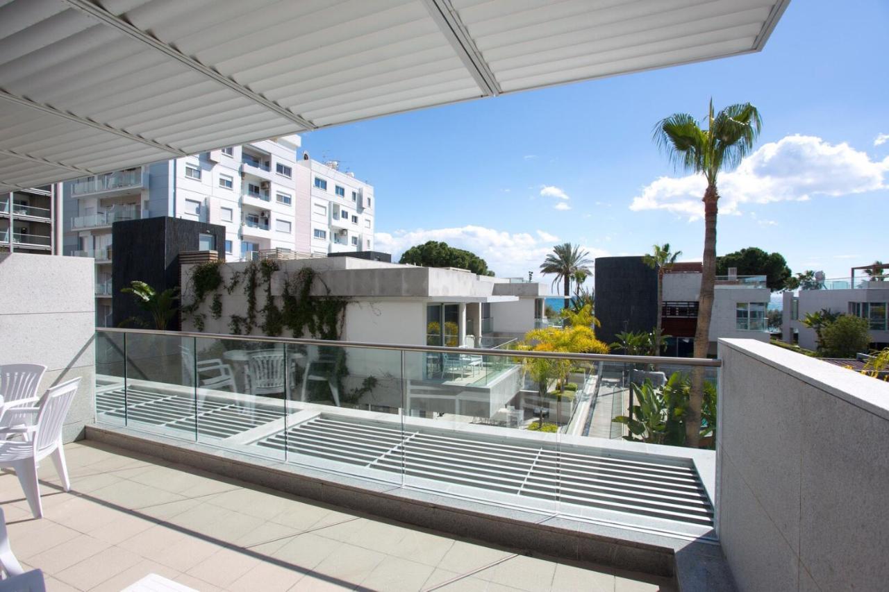 Opera Exclusive Apts By Trulycyprus Limassol Bagian luar foto